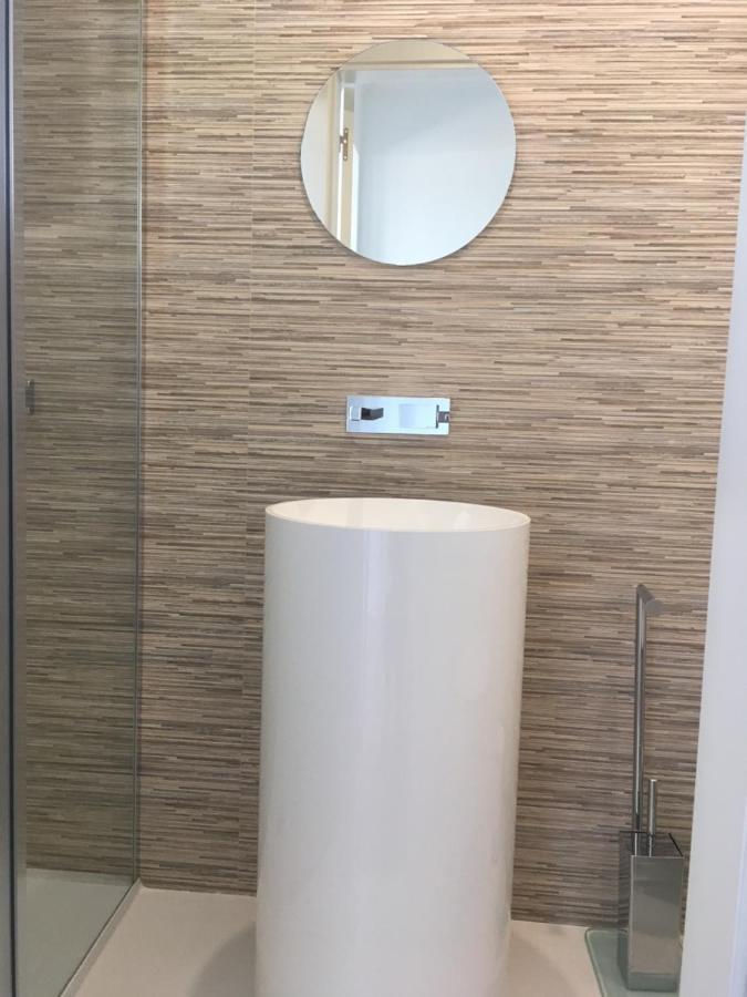 אלמאדה Bedrooms In Modern Guest House מראה חיצוני תמונה