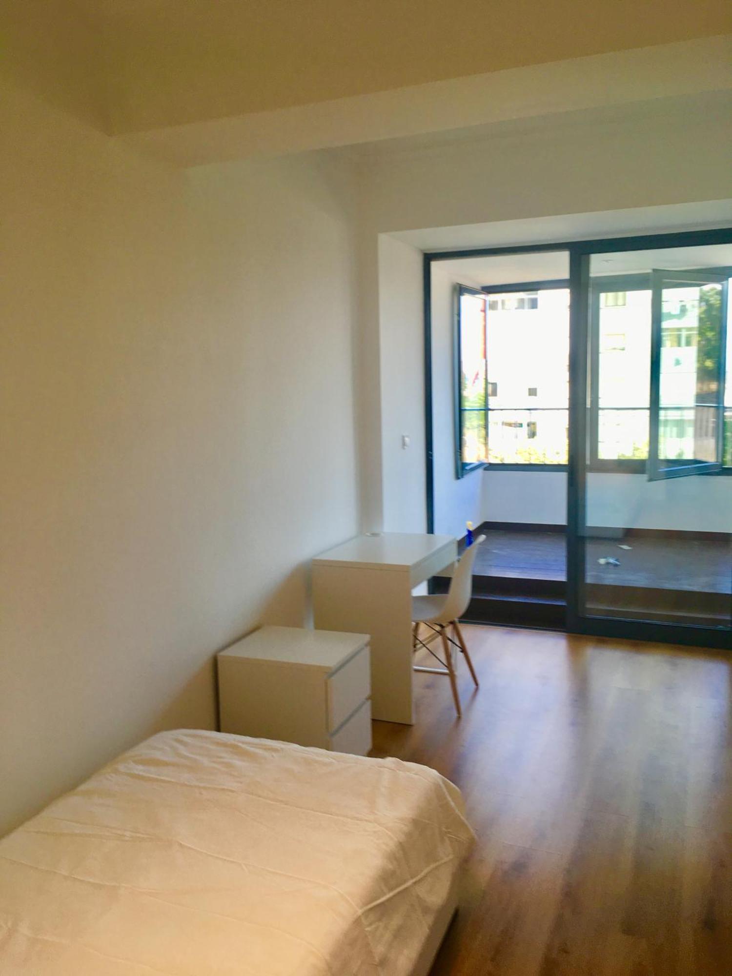 אלמאדה Bedrooms In Modern Guest House מראה חיצוני תמונה