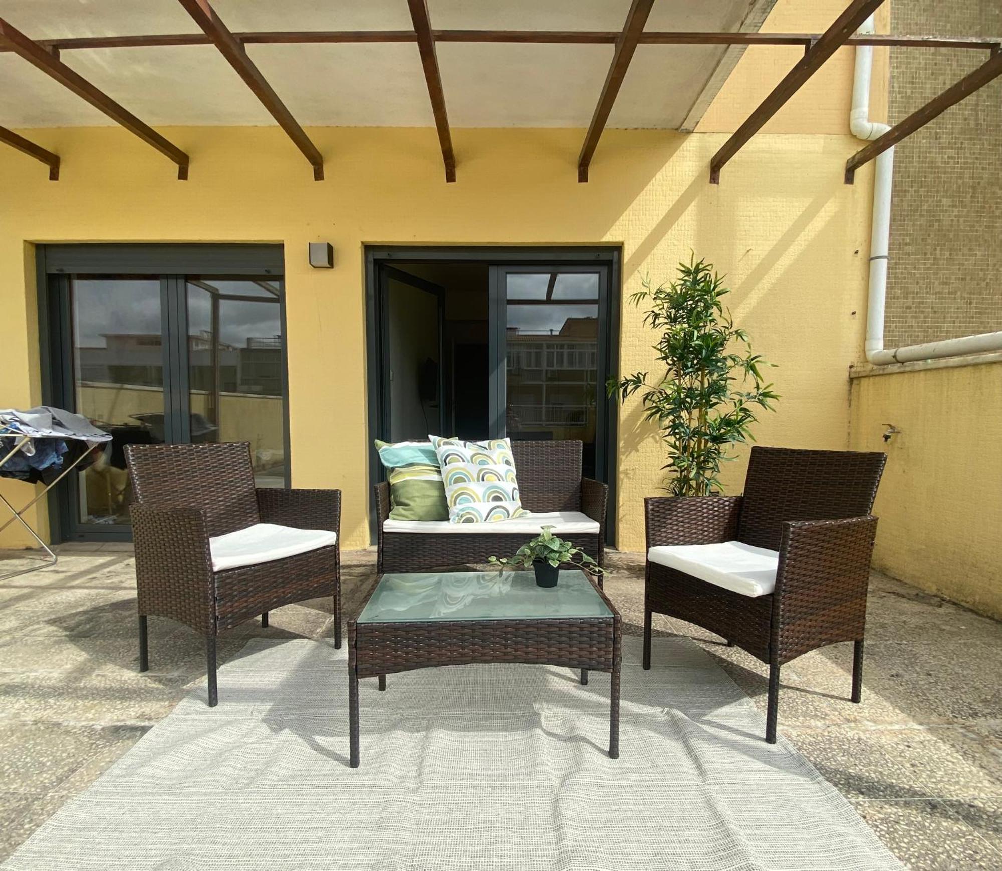 אלמאדה Bedrooms In Modern Guest House מראה חיצוני תמונה